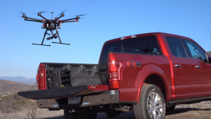 Drony będą współpracować z autonomicznymi samochodami